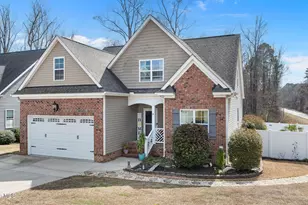 850 Live Oak Ln, Nashville, NC 27856 - Photo 1