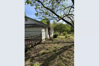610 Jackson Street, Laurinburg, NC 28352 - Photo 21