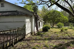 610 Jackson St, Laurinburg, NC 28352 - Photo 21