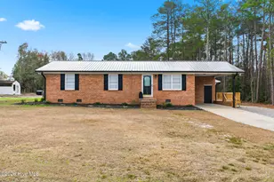 608 Boyd Lake Rd, Hamlet, NC 28345 - Photo 3