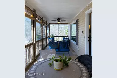 104 NE 21st Street, Oak Island, NC 28465 - Photo 25