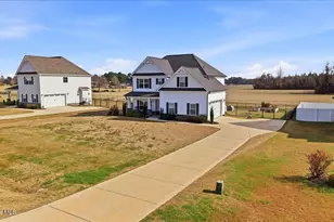 137 Kenbridge Ln, Princeton, NC 27569 - Photo 7