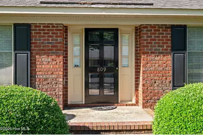 809 Greenbriar Road, Kinston, NC 28501 - Photo 15