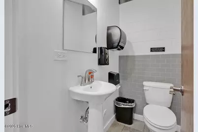 916 S 17th Street, Wilmington, NC 28401 - Photo 15