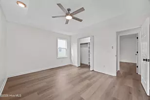 322 NE 57th St, Oak Island, NC 28465 - Photo 33