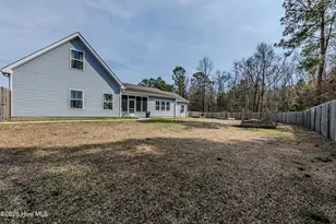105 Nautical Wave Rd, Hubert, NC 28539 - Photo 7