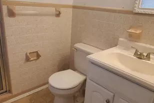 501 Alton St, Elizabeth City, NC 27909 - Photo 9