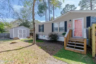 254 NE 69th St, Oak Island, NC 28465 - Photo 3