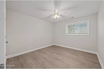 707 Plantation Drive, New Bern, NC 28562 - Photo 19
