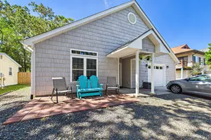 2805 E Yacht Dr, Oak Island, NC 28465 - Photo 1