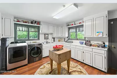 474 E Barefoot Road, Newton Grove, NC 28366 - Photo 29
