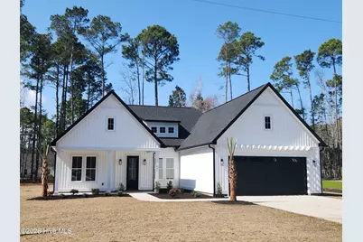 401 Baypark Drive NW, Calabash, NC 28467 - Photo 1