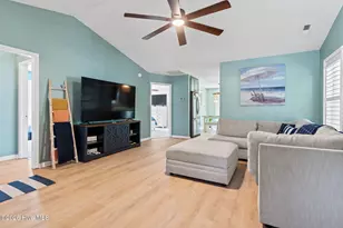 107 NW 16th St, Oak Island, NC 28465 - Photo 7