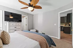 107 NW 16th St, Oak Island, NC 28465 - Photo 17