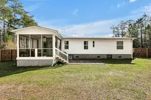 132 Holiday Dr, Hampstead, NC 28443 - Photo 29
