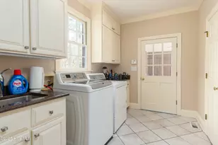 1301 Par Dr, Kinston, NC 28504 - Photo 31