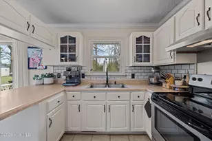 100 Estate Dr, Jacksonville, NC 28540 - Photo 11