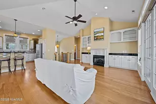 486 Sandy Point Dr, Beaufort, NC 28516 - Photo 7