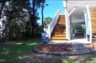 134 Janell Ln S, Emerald Isle, NC 28594 - Photo 5