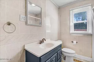 2912 W Nc Hwy 55, Mount Olive, NC 28365 - Photo 11