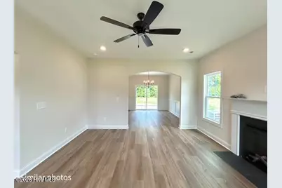 124 Woodford Drive, Jacksonville, NC 28540 - Photo 9