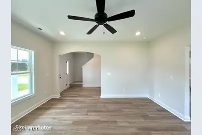 124 Woodford Drive, Jacksonville, NC 28540 - Photo 11