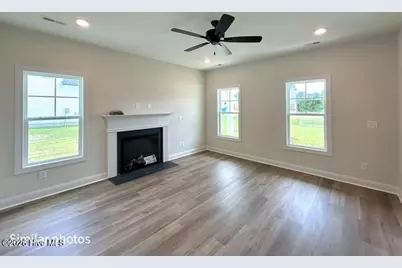 124 Woodford Drive, Jacksonville, NC 28540 - Photo 13