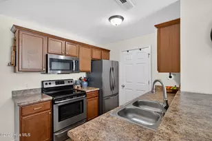 4425 Jay Bird Cir, Wilmington, NC 28412 - Photo 15