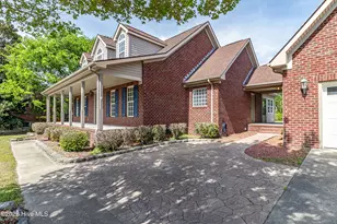 221 Millbrook Village Dr, Goldsboro, NC 27530 - Photo 3
