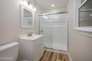 411 Lafayette St, Clinton, NC 28328 - Photo 17