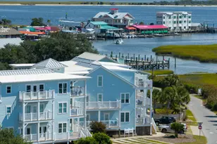 600 W Brunswick St, Southport, NC 28461 - Photo 5