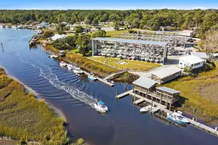 10 Topsail Ct, Carolina Shores, NC 28467 - Photo 49