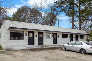 215 W Bassett St, Rocky Mount, NC 27803 - Photo 1