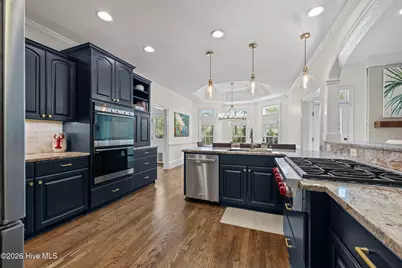 301 Wexford Place, Trent Woods, NC 28562 - Photo 17