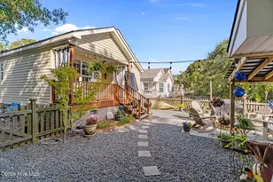 212 NE 33rd St, Oak Island, NC 28465 - Photo 33