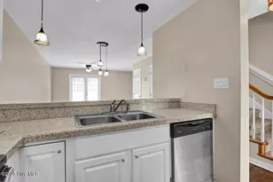 5022 Lamppost Cir, Wilmington, NC 28403 - Photo 7