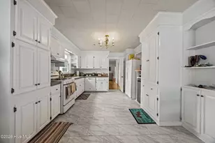 225 N 6th St, Aurora, NC 27806 - Photo 27