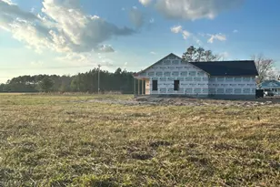 2889 Catherine Lake Rd, Richlands, NC 28574 - Photo 23