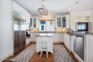11 Sandpiper St, Wrightsville Beach, NC 28480 - Photo 15