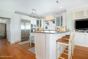 11 Sandpiper St, Wrightsville Beach, NC 28480 - Photo 13