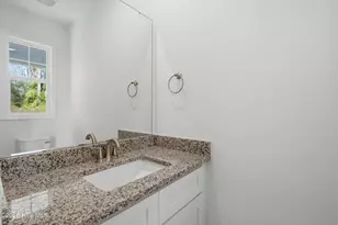 308 S Vann St, Burgaw, NC 28425 - Photo 27