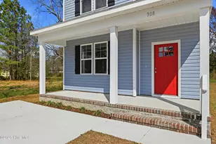 308 S Vann St, Burgaw, NC 28425 - Photo 3