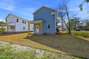 308 S Vann St, Burgaw, NC 28425 - Photo 31