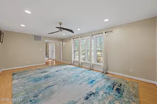 327 Plantation Dr, New Bern, NC 28562 - Photo 17