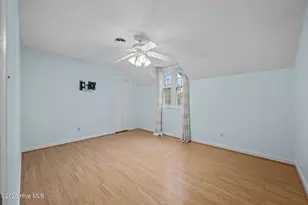 327 Plantation Dr, New Bern, NC 28562 - Photo 33