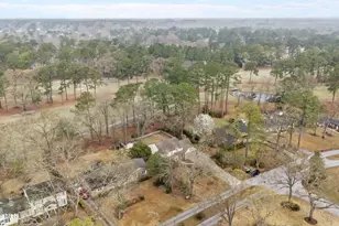 327 Plantation Dr, New Bern, NC 28562 - Photo 45