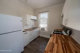 1821 Spencer Ave, New Bern, NC 28560 - Photo 13