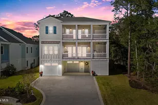 111 SW 22nd St, Oak Island, NC 28465 - Photo 5