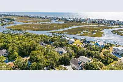 111 SW 22nd Street, Oak Island, NC 28465 - Photo 77
