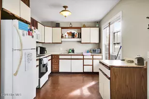 542 Brunswick St SE, Bolivia, NC 28422 - Photo 7